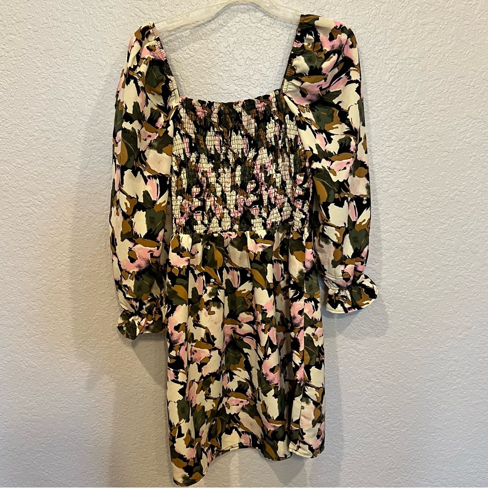 Beautiful floral Vero Moda lightweight long sleeved mini dress